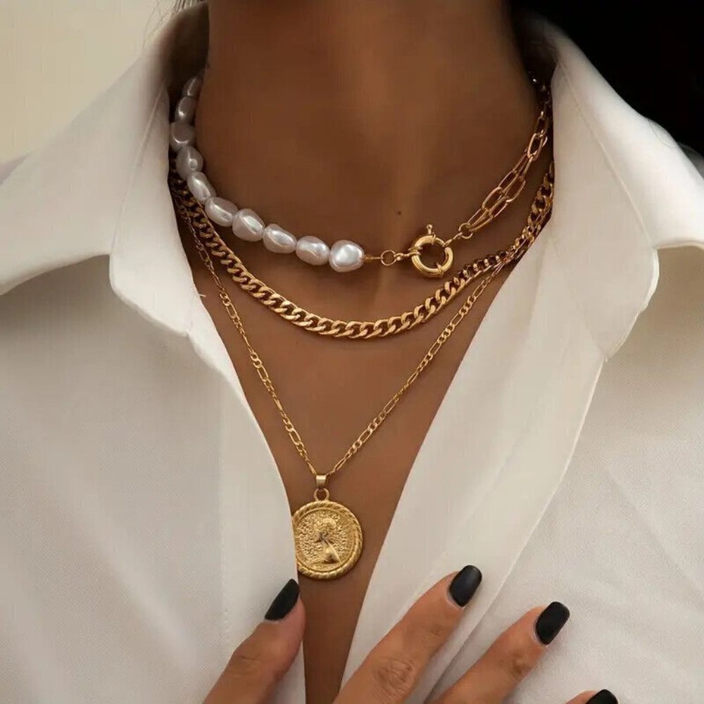 3Pcs Women Beautiful Vintage Baroque Style Faux Pearl Stitching Pendant Necklace
